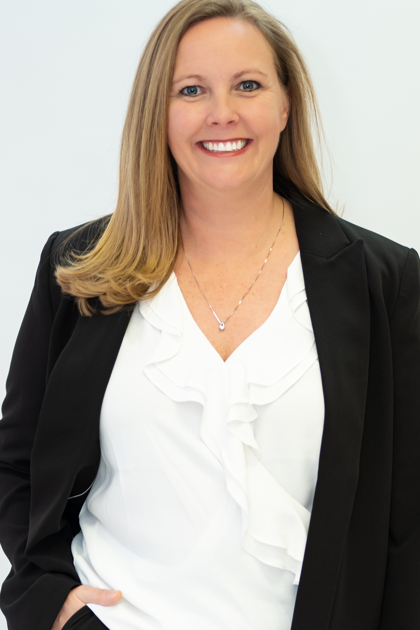 Melinda Hunt - Sales Associate in Elgin, SC