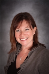 Laura Harney - Sales Associate in South Easton, MA
