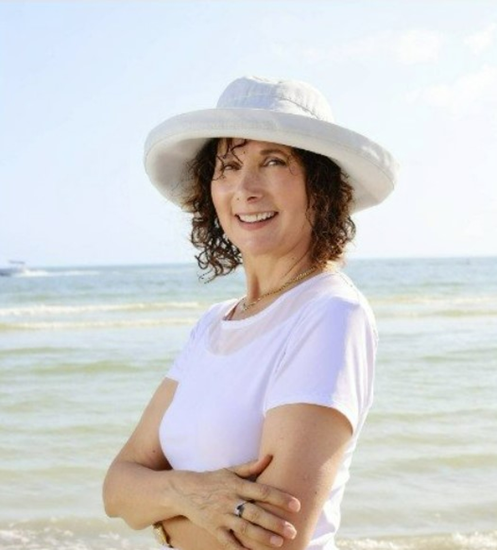 Denise Chambre - Realtor in Fort Myers, FL