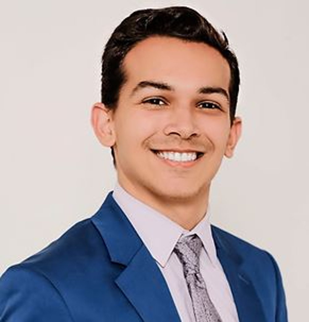Kevin Cruz - Realtor in Orlando, FL