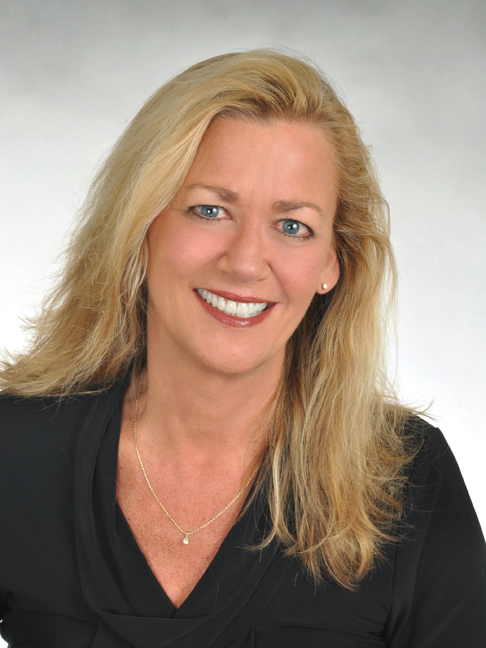 Susie Robinson - Sales Associate in Sarasota, FL