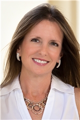 Michelle D'Agostino - Broker in Naples, FL