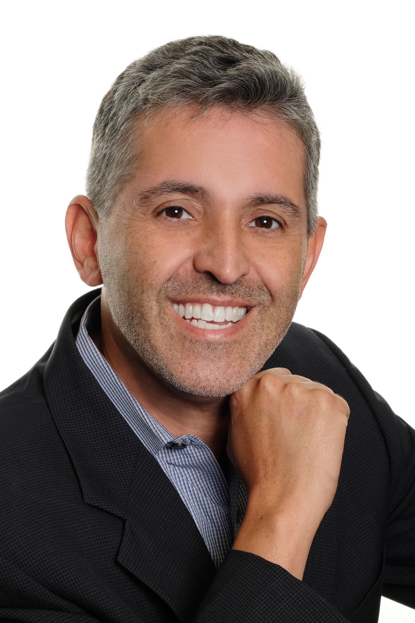 Carlos Lobato - Sales Associate in Miramar, FL