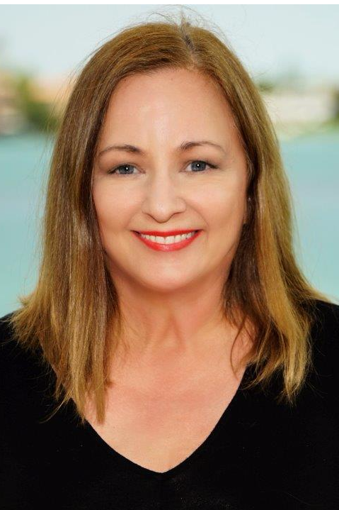 Linda Scheller - Sales Associate in Sarasota, FL