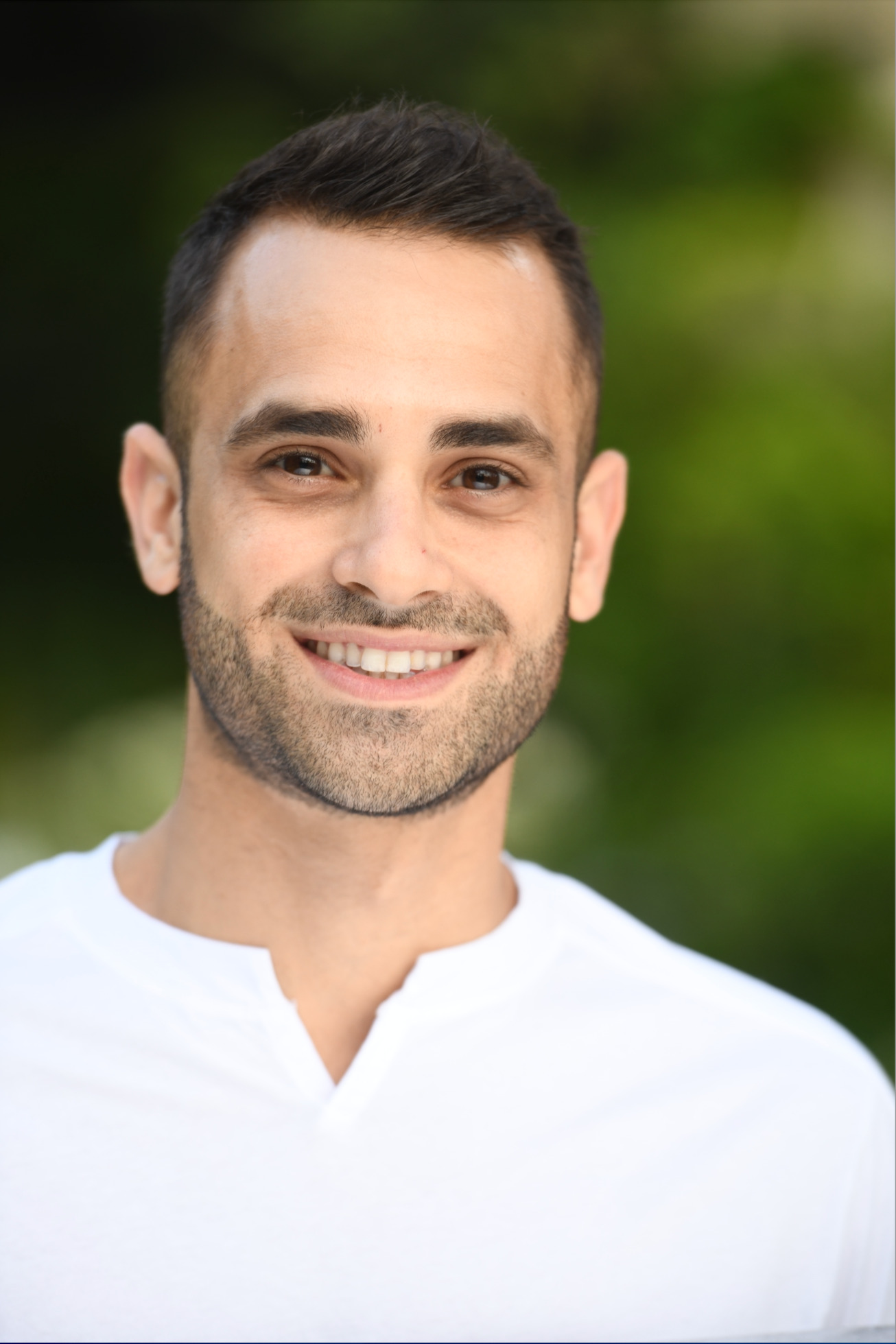 Arin Gharibian - Sales Associate in La Canada Flintridge, CA