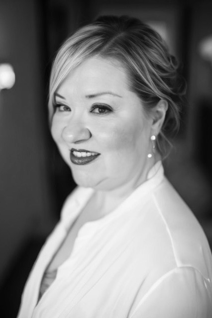 Carrie Nenonen - Sales Associate in Maryland Heights, MO