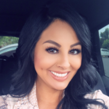 Diana Chavez - Realtor in CA