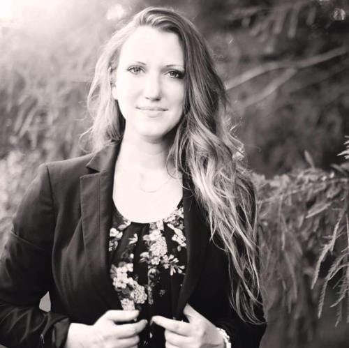 Sarah Durham in Warrenton, VA