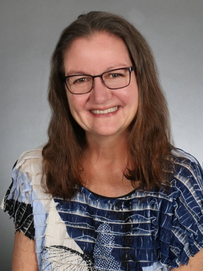 Elizabeth Foster in Virginia Beach, VA