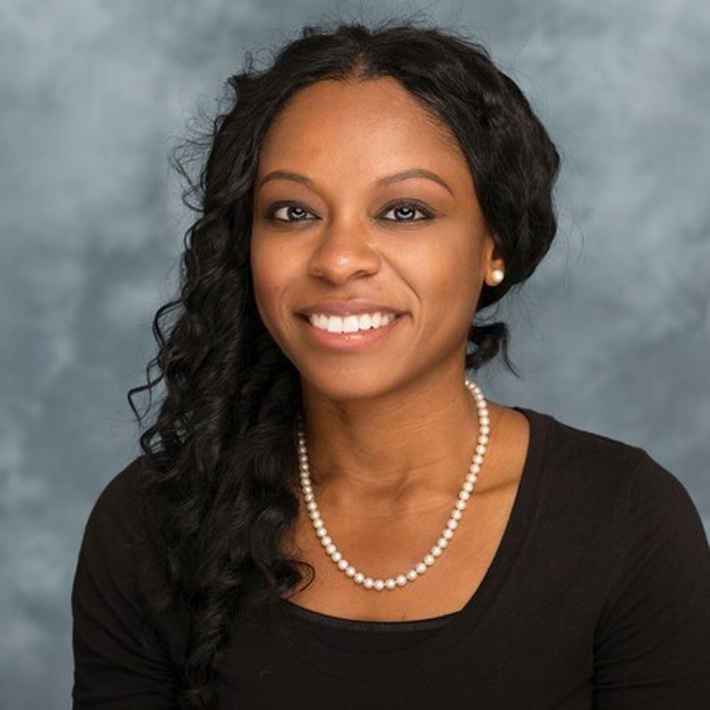Paris Mcdonald - Realtor in IL