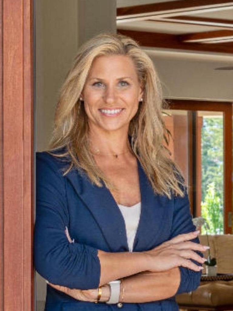 Jennifer Edwards in Wailea, HI