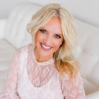 Annie Mitchell - Associate in Waukee, IA