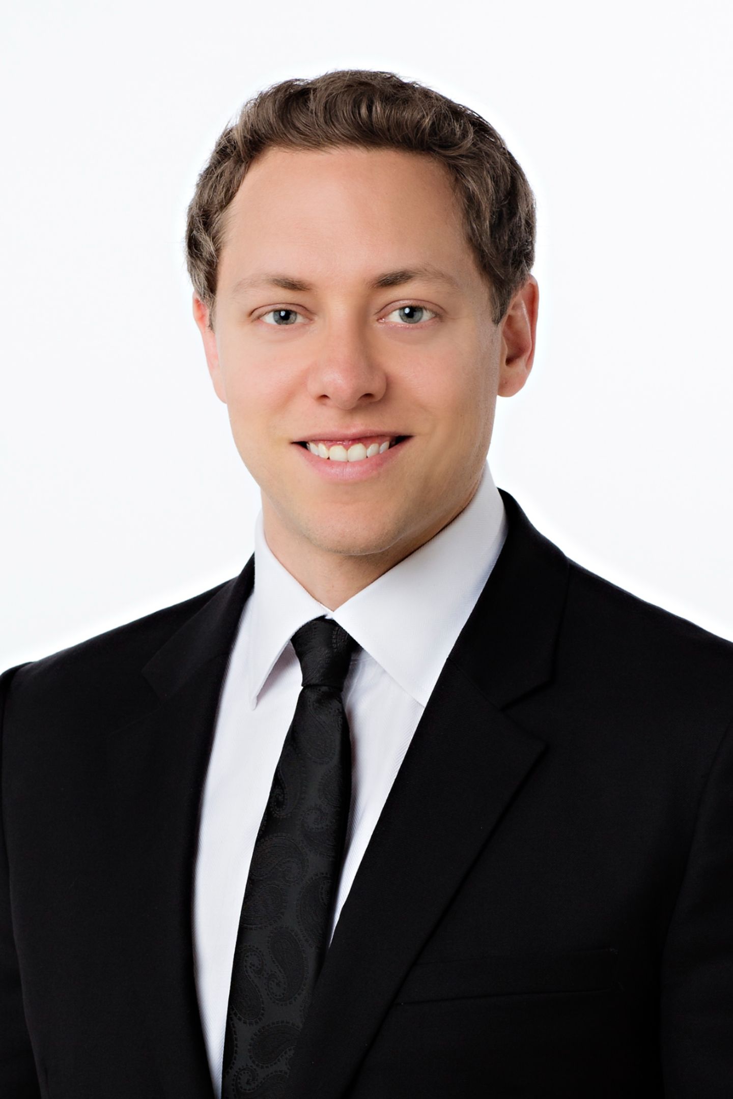 Robert Lewis - Sales Associate in Newport Beach, CA