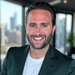 Mike Loffredo - Licensed Real Estate Broker in Chicago, IL