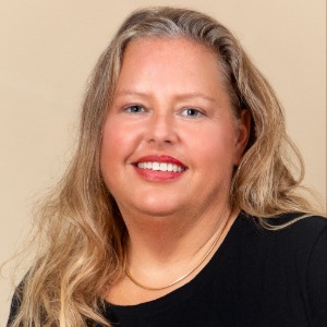 Robin Royster - Associate in Evansville, IN