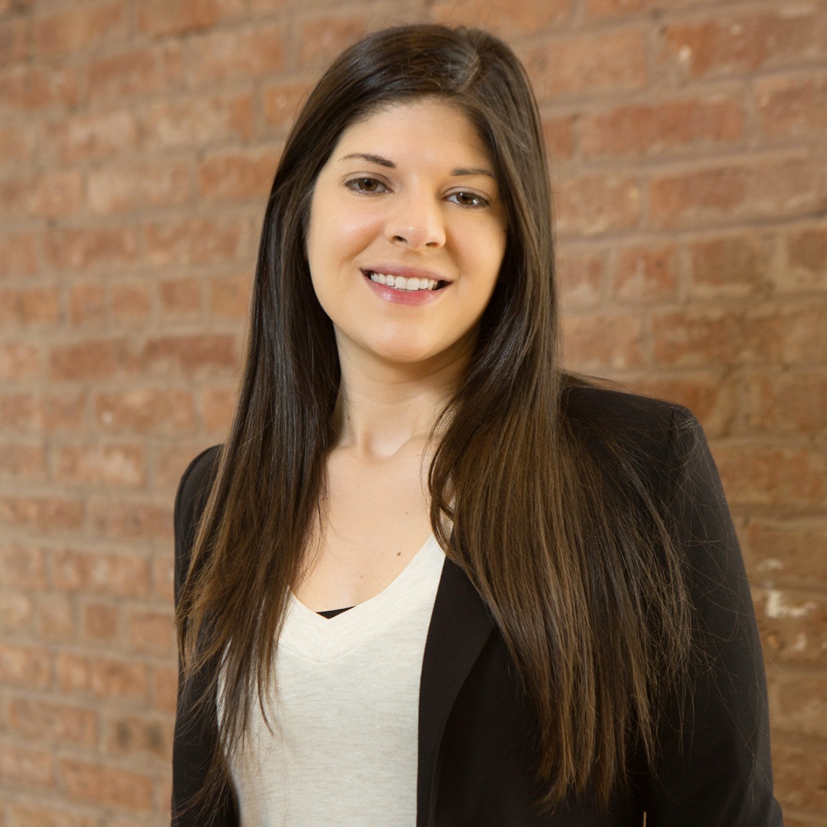 Paula Manna - Licensed Associate Real Estate Broker in Newyorkcity
