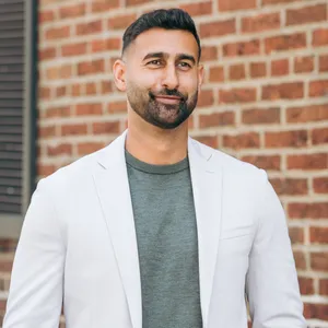 Anshul Palli - Realtor