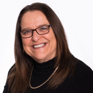 Luann Defouw - Associate in Portage, MI