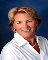 Martha Murray - Real Estate Broker in Dennis Port, MA