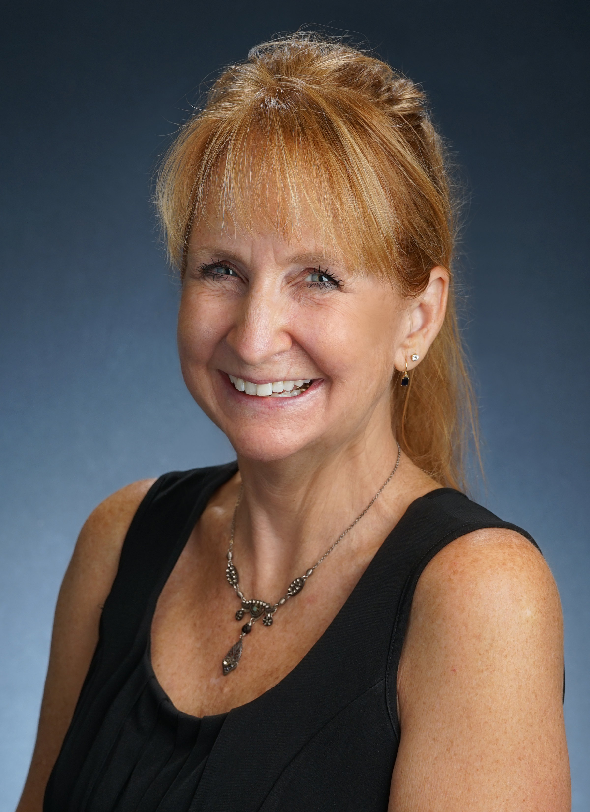 Claire Hill - Sales Associate in Dallas, TX