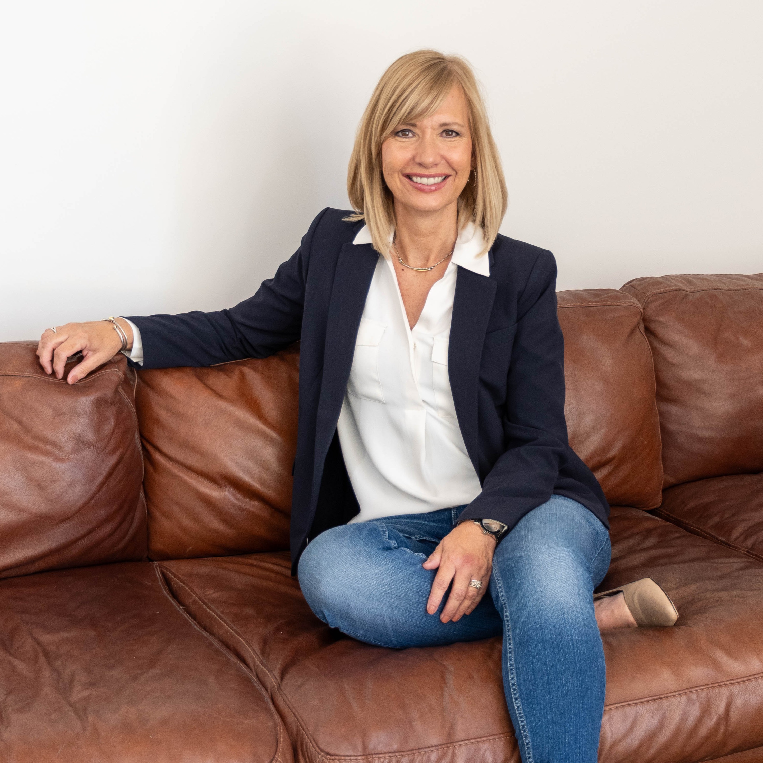 Zoe Macaulay - Broker in Littleton, CO