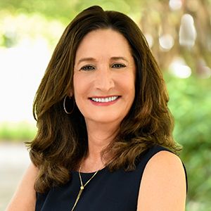 Ida Schwartz - Principal L Real Estate Advisor In Miami Beach in FL