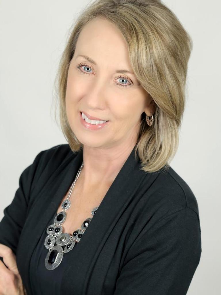Cindy Cuddy - Real Estate Salesperson in Broken Arrow, OK