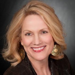 Lisa Dinsdale - Associate in Lake Oswego, OR