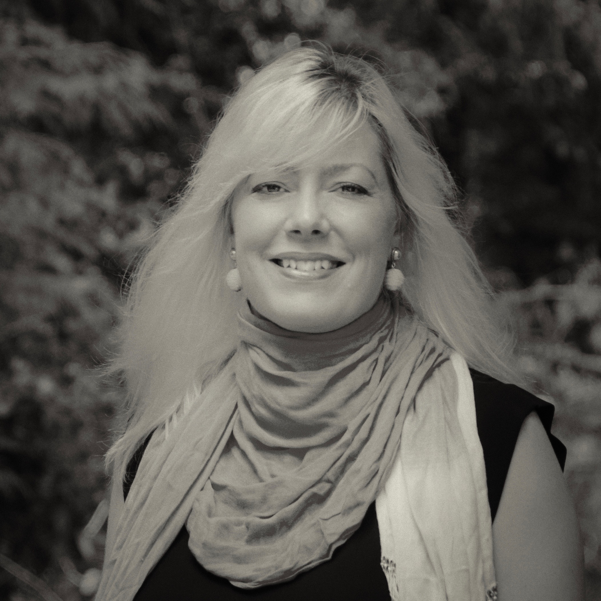 Angela Nicolson - Broker in Lake Oswego, OR