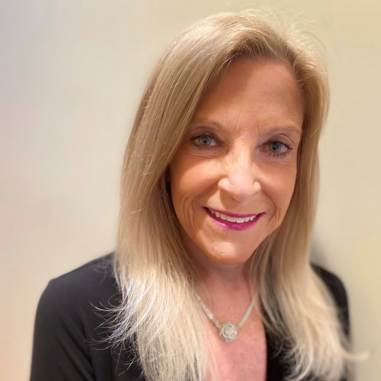 Elyse Berns - Associate in Buffalo Grove, IL