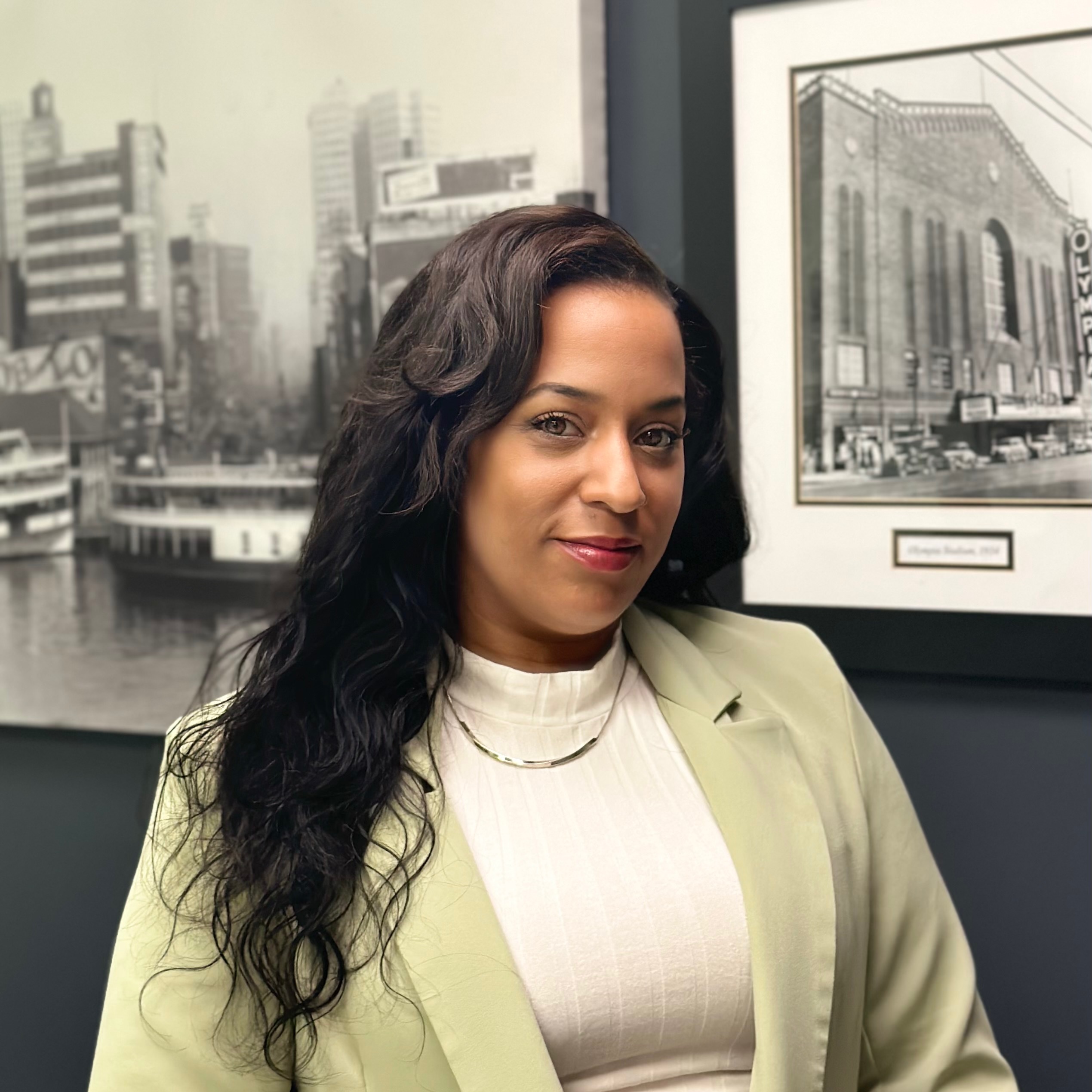 Alishia Threets - Associate in Troy, MI