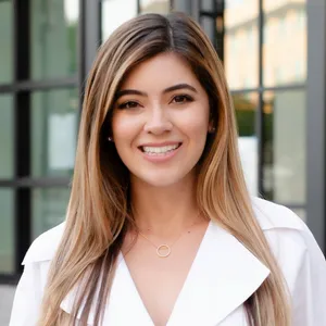 Sara Arteaga - Realtor