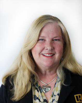 Ann Downing - Real Estate Salesperson in Canyon Lake, CA