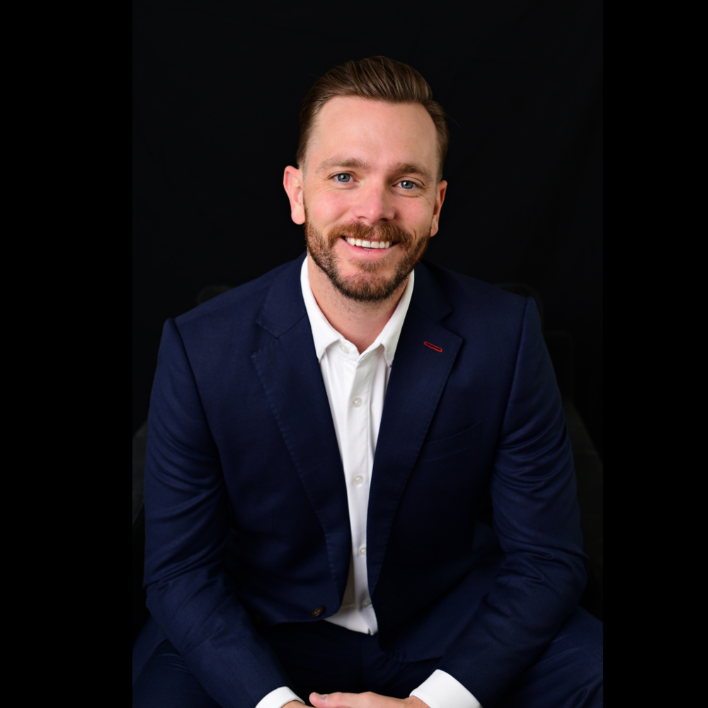 Robert Macfarlane - Realtor