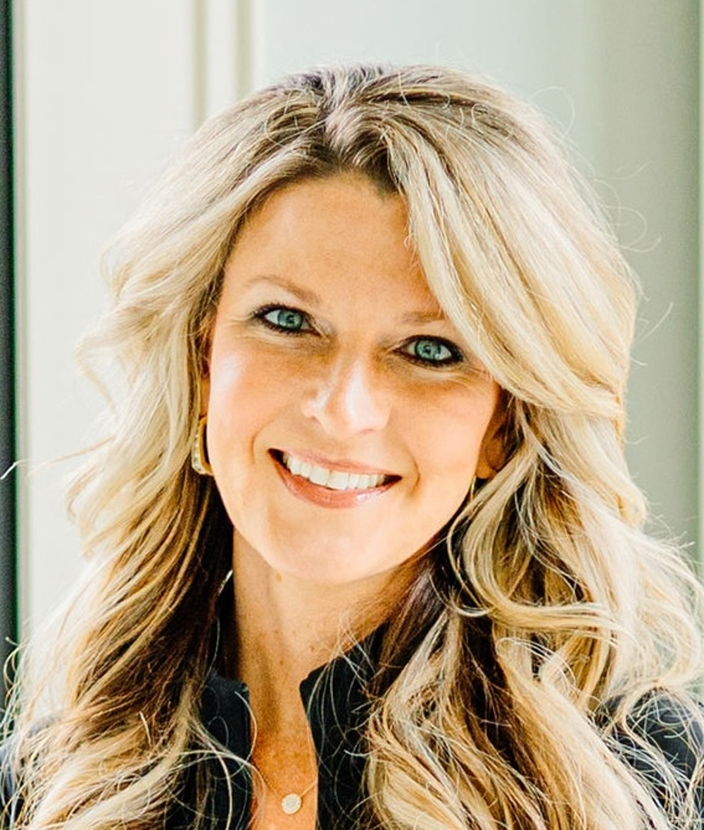Rebecca Thomas - Realtor in Whitefish Bay, WI