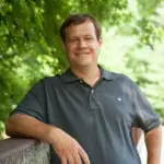 Robert Swanson - Dentist in Perry, IA