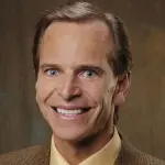 Bruce R Deginder - Dentist in Williamsburg, VA