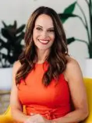 Heather Ann Elton - Chiropractor in Lincoln, NE