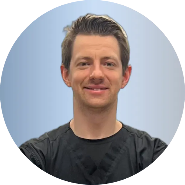 Maxim Mossman - Dentist in Dallas, TX
