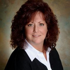 Donna A. Daniels - REALTOR in Plantsville, CT