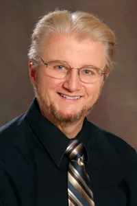 Kenneth R. Finn - Dentist in Simsbury, CT