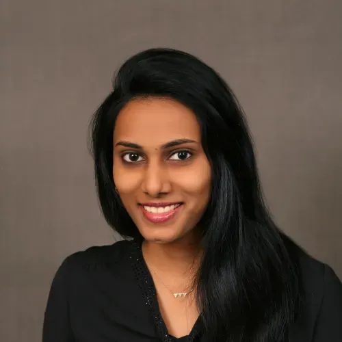 Jameena Abdulkareem - Dentist in Tracy, CA