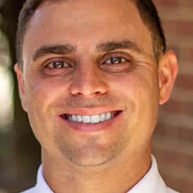 Roland Rodriguez - Chiropractor in Gainesville, FL