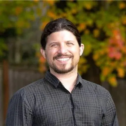 Ehren Pace Dc - Chiropractor in Kirkland, WA