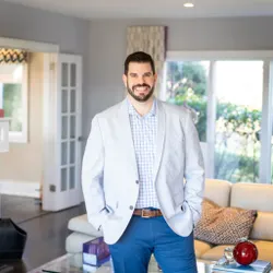 Jonathan C Guercio - Licensed Real Estate Associate Broker in Smithtown, NY