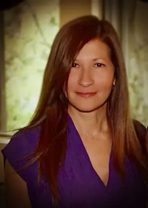 Isabel Laricchia - Lic. Sales Associate Professional in Doral, FL