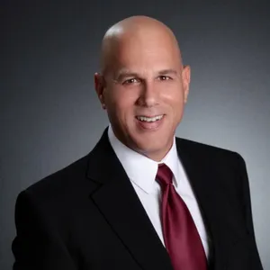 Roger Trujillo - Sales Associate in Miami, FL