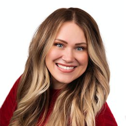 Abby Thomas - Broker Associate in Watertown, SD