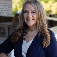 Cindy Hellinger - Real Estate Professional in Lexington, KY