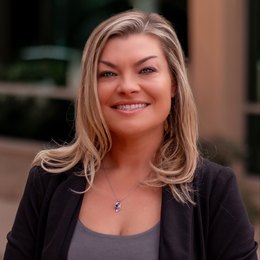 Chelsea Douglas - Broker/Owner in Cordes Lakes, AZ